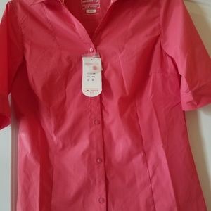 Woman's Merrell Opti-Wick Fitted Blouse